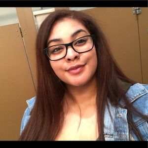 Meet your Posher, Ariel